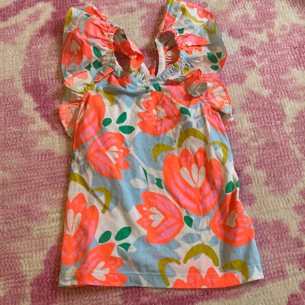 New without tags.  Crewcuts girls floral top